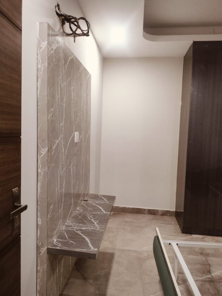Bathroom, ganga-complex-gurgaon 2 Bedroom 1300 Sq.Ft. Builder Floor In Sector 12 Gurgaon 8914027