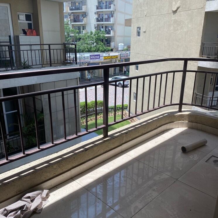 Balcony, sushma-chandigarh-grande 3 Bedroom 1650 Sq.Ft. Apartment In Ghazipur Zirakpur 8914034