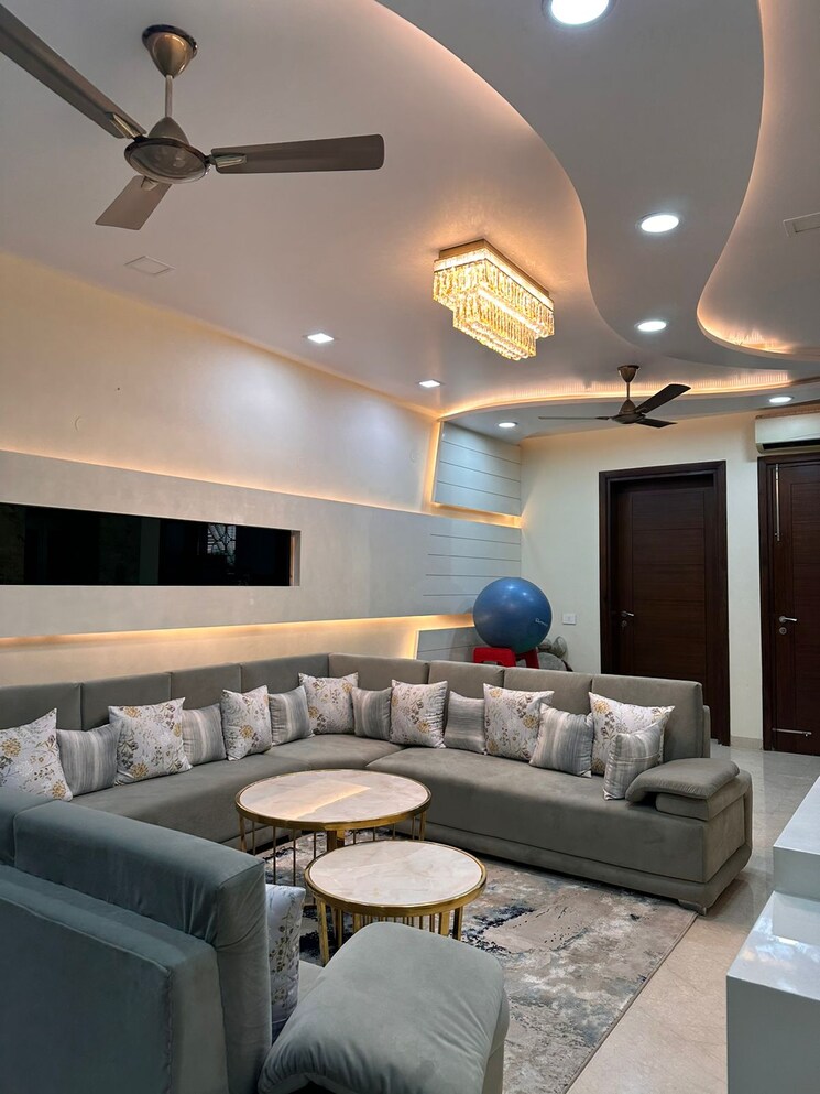 Master Bedroom, unitech-south-city-1 3 Bedroom 3500 Sq.Ft. Builder Floor In South City 1 Gurgaon 8914048