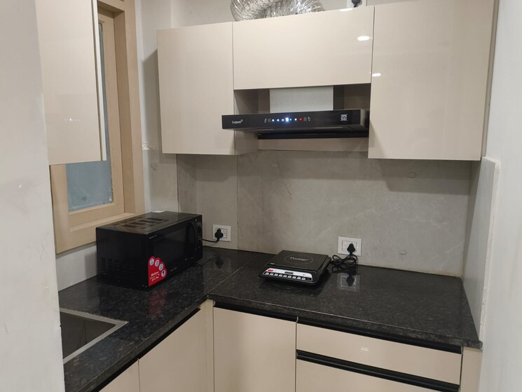 Kitchen, allure-estate 3 Bedroom 2500 Sq.Ft. Builder Floor In Sector 14 Gurgaon 8914067