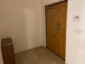Room in 4 BHK Builder Floor at Sector 28 – for Rent