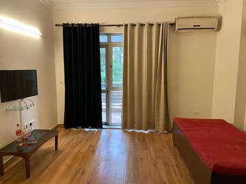 4 BHK Builder Floor For Rent in Sector 28