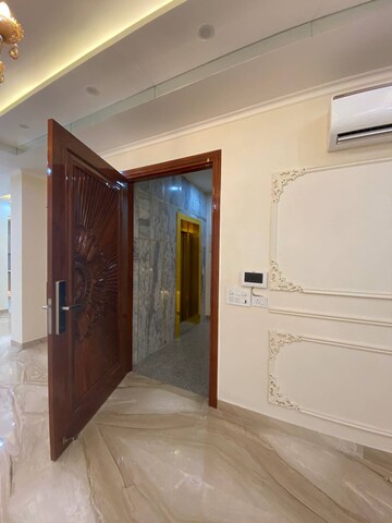 Room in 2 BHK Apartment at Pyramid Urban Homes 2, Sector 86 – for Sale