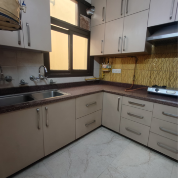 Kitchen in 3 BHK Builder Floor at Shivalik Colony – for Rent