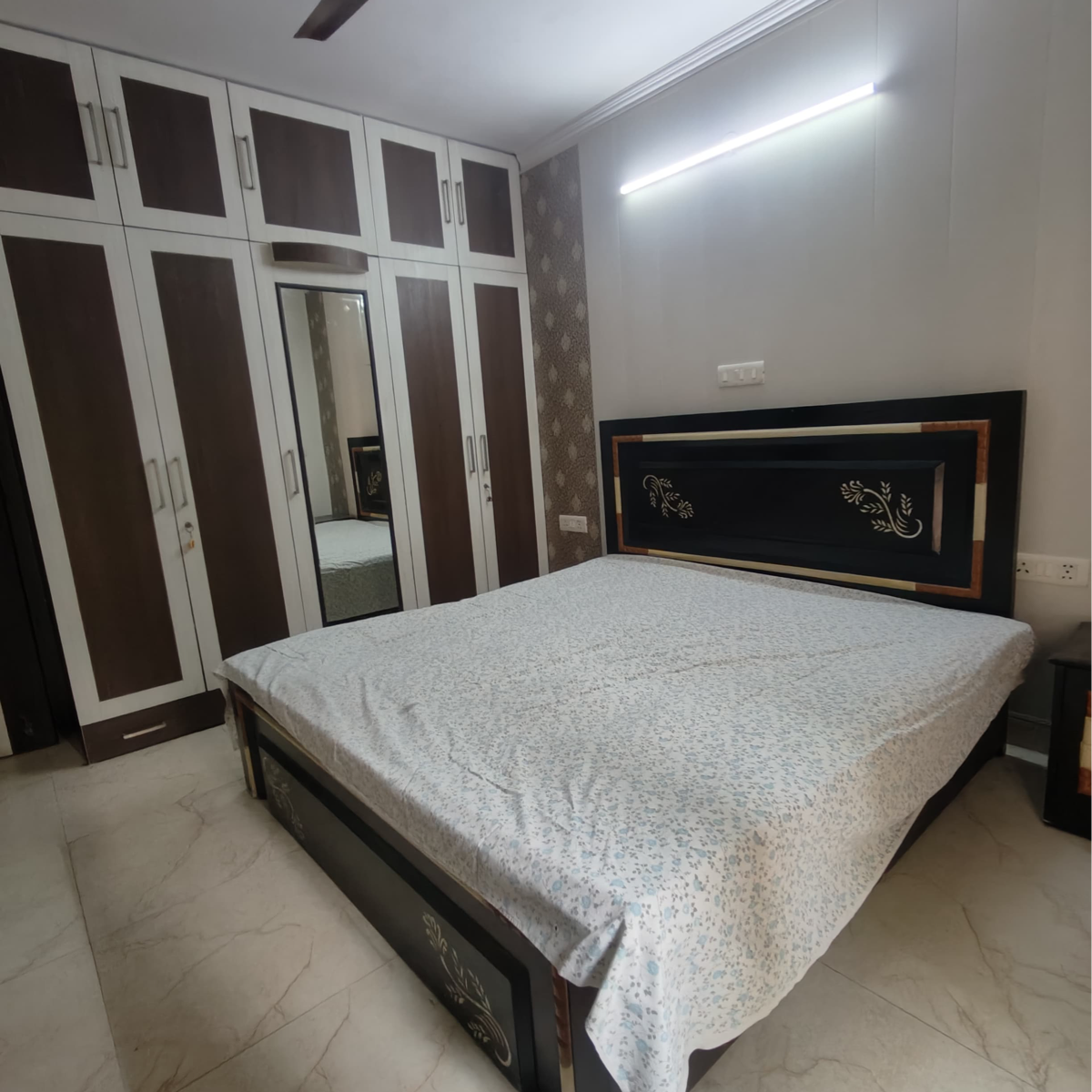 3 BHK + Pooja Room Builder Floor For Rent in Shivalik Colony