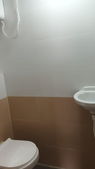 Furnished Amenities in 2 BHK Apartment at Spenta Palazzio, Sakinaka – for Rent