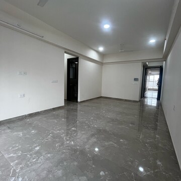 Room in 3 BHK Apartment at L&T Emerald Isle, Budhia Jadhav Wadi – for Rent