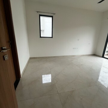 Room in 2 BHK Apartment at Godrej Urban Park, Pitamaha Ramji Nagar – for Rent