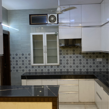 Kitchen in 3 BHK Builder Floor at RWA Apartments Sector 37, Arun Vihar – for Rent