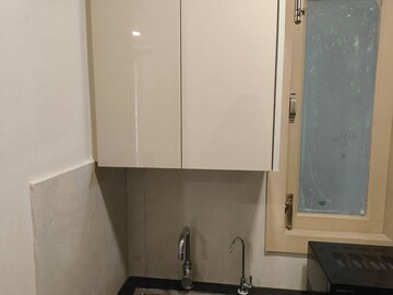 Bathroom in 1 BHK Builder Floor at The Images Floors, Sector 51 – for Rent