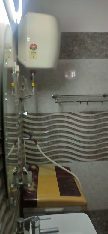 Bathroom in 3 BHK Apartment at Hope Apartments, Sector 15 – for Rent