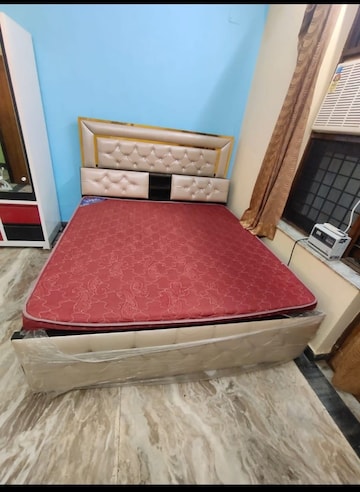 Bedroom in 2 BHK Builder Floor at MVL IPark, Sector 15 – for Rent