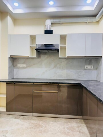 Kitchen in 2 BHK Builder Floor at Housing Board Colony Sector 17, Sector 17a – for Rent
