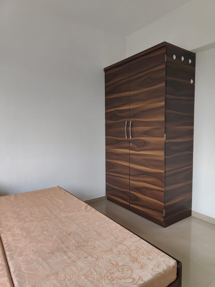 Room, sher-e-punjab 3 Bedroom 1200 Sq.Ft. Apartment In Andheri East Mumbai 8914157