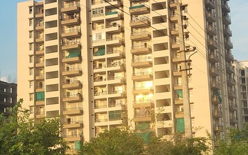 2.5 BHK Apartment For Sale in Zion Stonecrop and Celeste Garden, Sector 78
