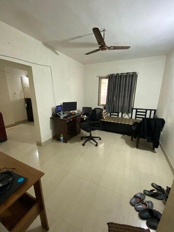 Master Bedroom in 3 BHK Apartment at Viva Hallmark, Bavdhan – for Rent