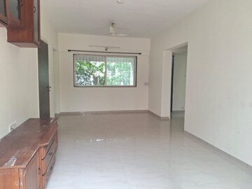 Room in 3 BHK Apartment at Blue 27th Avenue, Bavdhan – for Rent