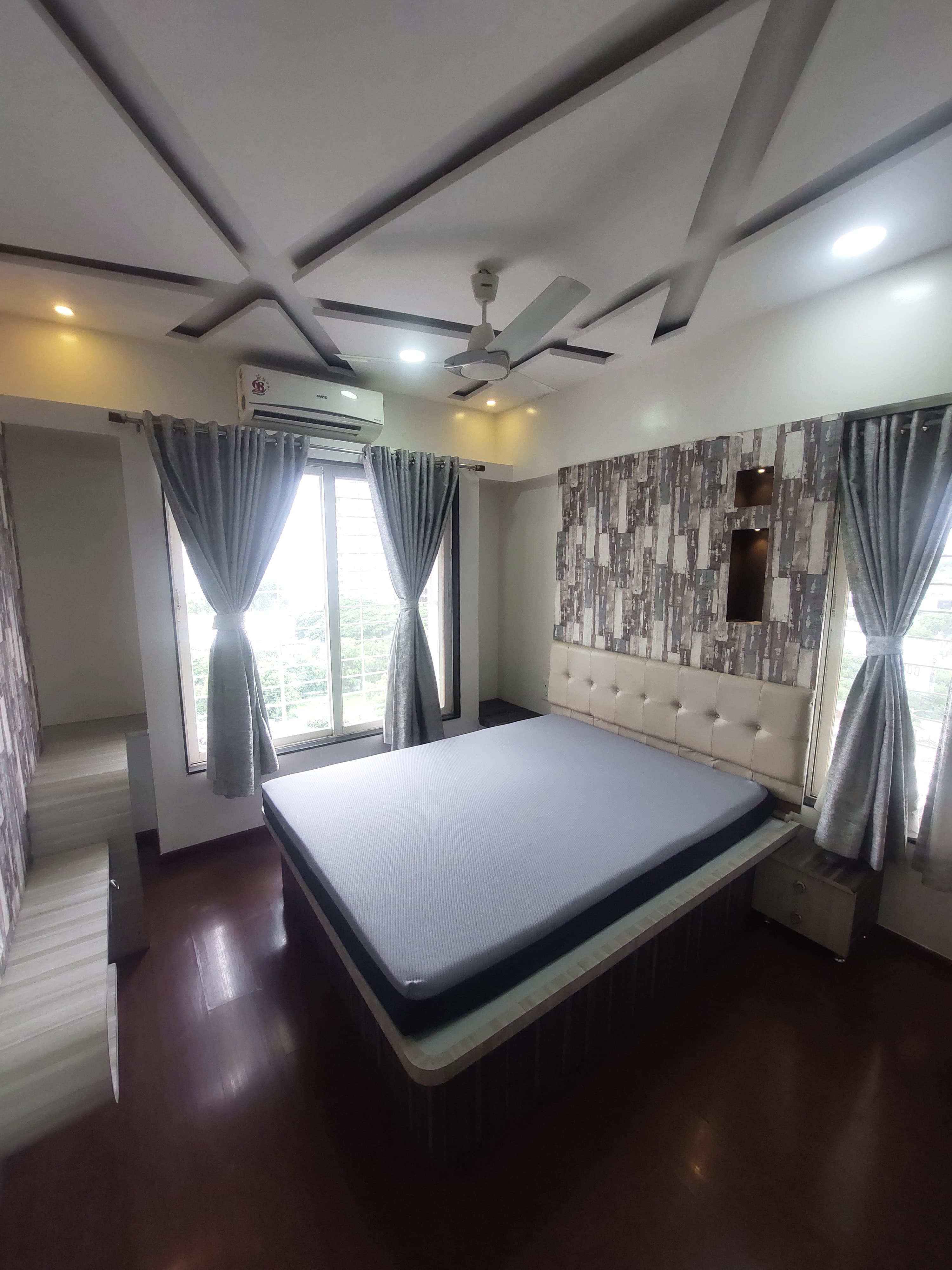 3 BHK + Extra Room 1650 Sq.Ft. Apartment in Kool Homes Green Valley