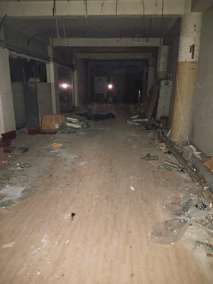 Exterior View, park street Commercial Showroom 1250 Sq.Ft. In Park Street Kolkata 8914235