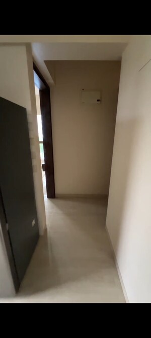 Building Lobby in 1 BHK Apartment at Shree CHS Bhandup, Bhandup West – for Sale