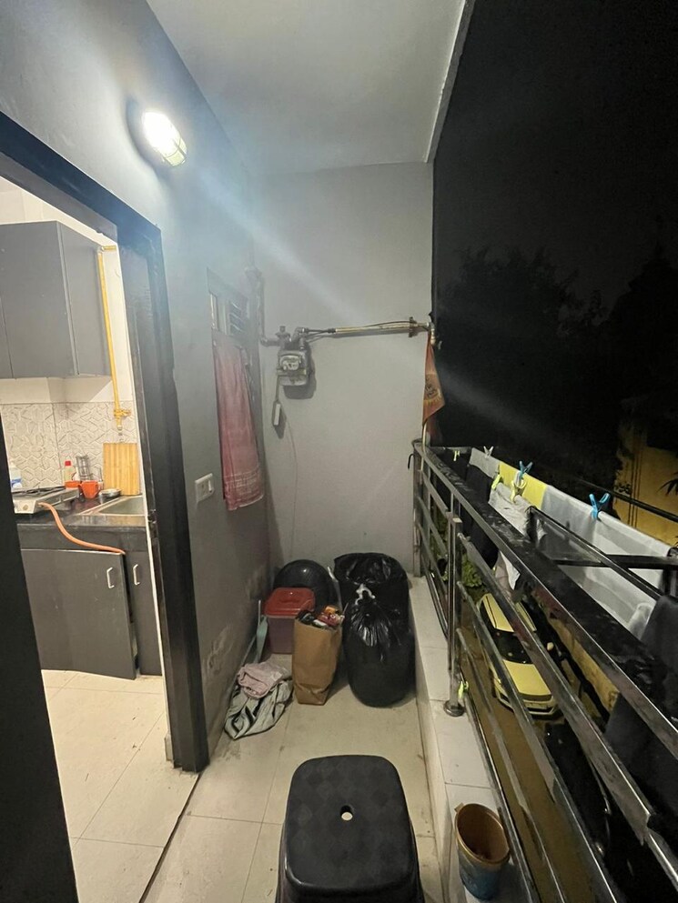 Master Bedroom, kalkaji 1.5 Bedroom 500 Sq.Ft. Builder Floor In Kalkaji Delhi 8914252