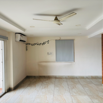 Room in  Office Space at Madhapur – for Rent