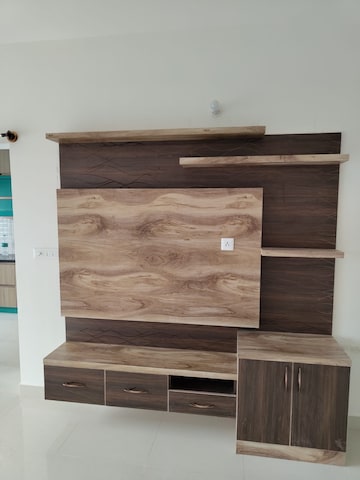 Furnished Amenities in 2 BHK Apartment at Svamitva Emerald Square, Bommasandra – for Rent
