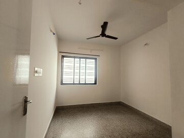 Room in 1 BHK Independent House at Hsr Layout – for Rent