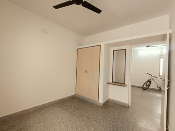 Room in 1 BHK Independent House at Hsr Layout – for Rent