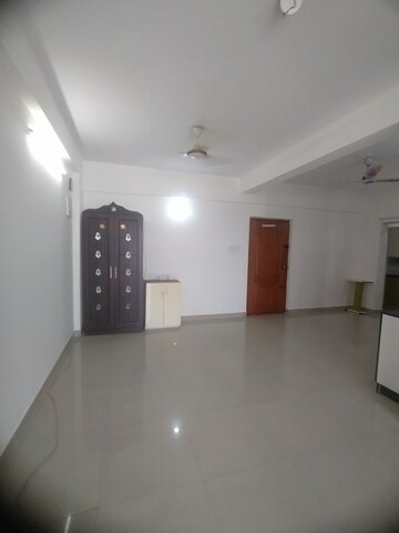 Room in 2 BHK Apartment at SV Brindavanam, Panathur – for Rent