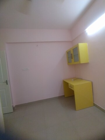 Room in 2 BHK Apartment at SV Brindavanam, Panathur – for Rent