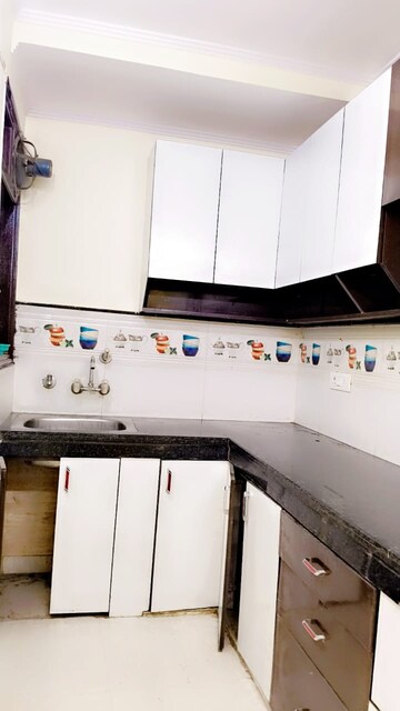 Kitchen in 2 BHK Builder Floor at Govindpuri – for Rent