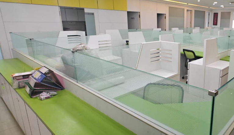 Office Space For Rent in 215 Atrium