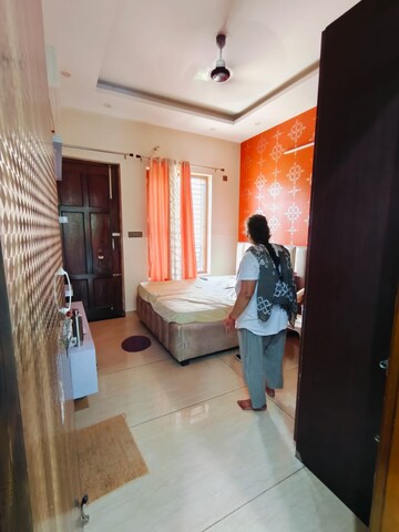 Living Room in 3 BHK Builder Floor at MVL IPark, Sector 15 – for Rent