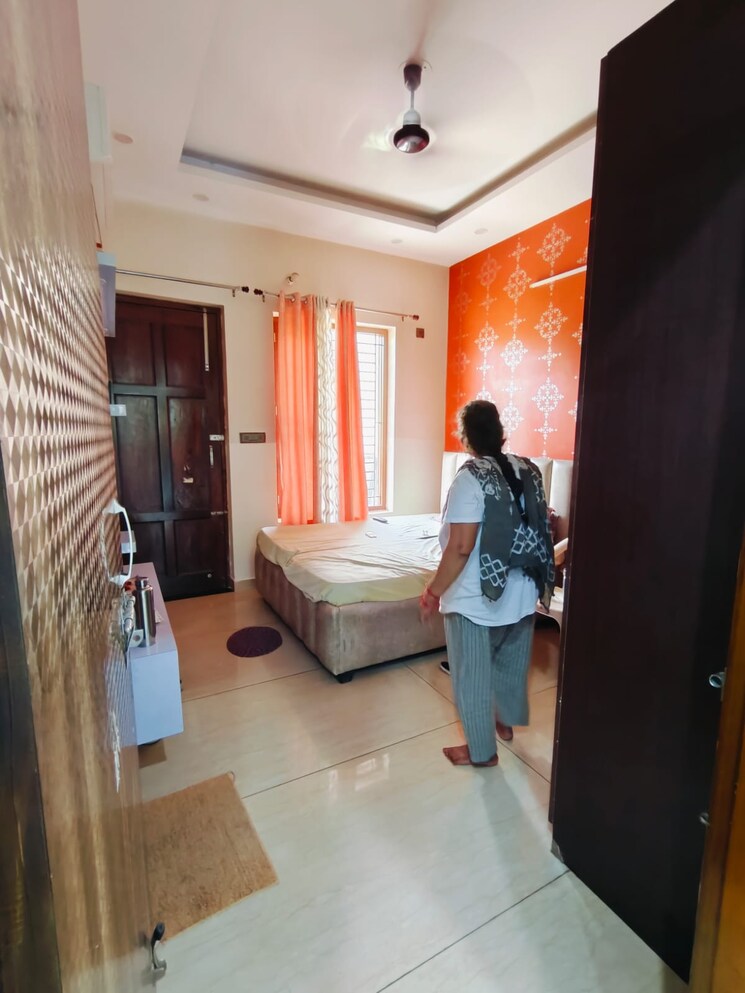 Living Room, mvl-ipark 3 Bedroom 1500 Sq.Ft. Builder Floor In Sector 15 Gurgaon 8914337