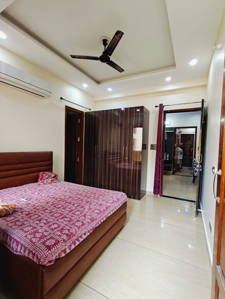 Bedroom, mvl-ipark 3 Bedroom 1500 Sq.Ft. Builder Floor In Sector 15 Gurgaon 8914337