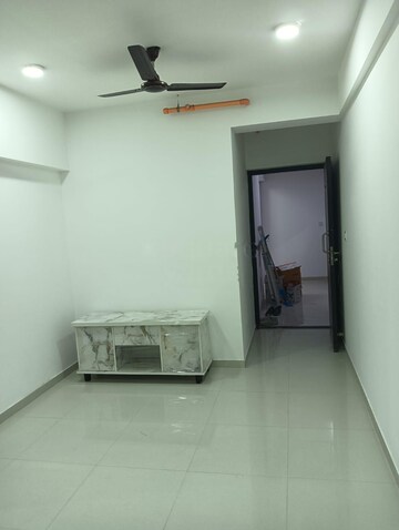 Room in 2 BHK Apartment at Gurukrupa Sharanam, Dahisar East – for Rent