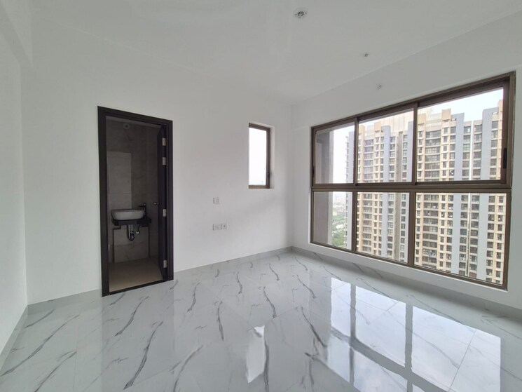 Room, raymond-codename-beyond 1 Bedroom 470 Sq.Ft. Apartment In Pokhran Road No One Thane 8914380