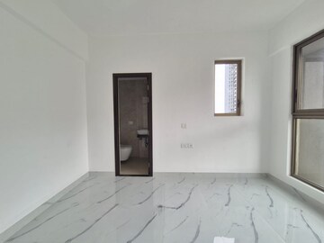 Room in 1 BHK Apartment at Raymond Codename Beyond, Pokhran Road No One – for Rent