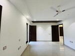 4 BHK + Pooja Room,Servant Room 3375 Sq.Ft. Builder Floor in 4 Bhk