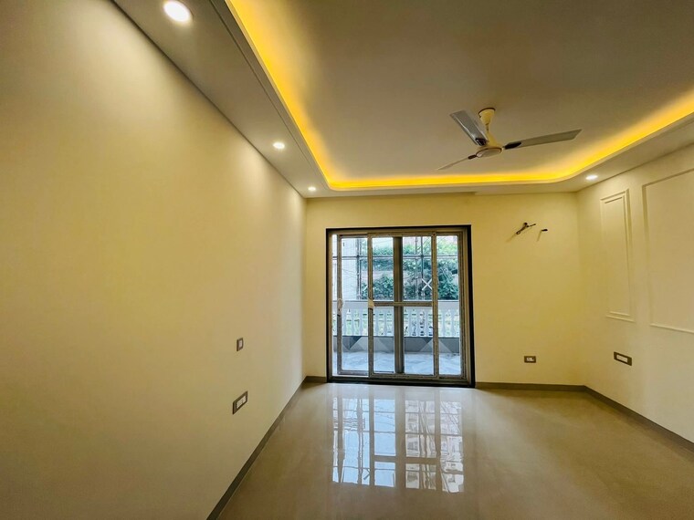 Room, green fields colony 4 Bedroom 3375 Sq.Ft. Builder Floor In Green Fields Colony Faridabad 8914344