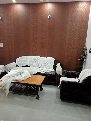 Bedroom in 3 BHK Apartment at Sunshine Enclave, Vip Road – for Rent