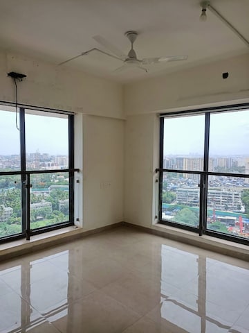 Room in 2 BHK Apartment at Spenta Alta Vista, Chembur – for Rent