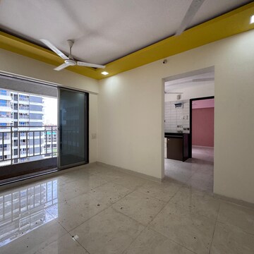 Room in 1 BHK Apartment at Vasai West – for Sale