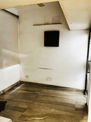 Bathroom in 3 BHK Builder Floor at Sushant Lok 2, Sector 57 – for Sale