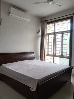 Bedroom in 3 BHK Builder Floor at Sushant Lok 2, Sector 57 – for Sale