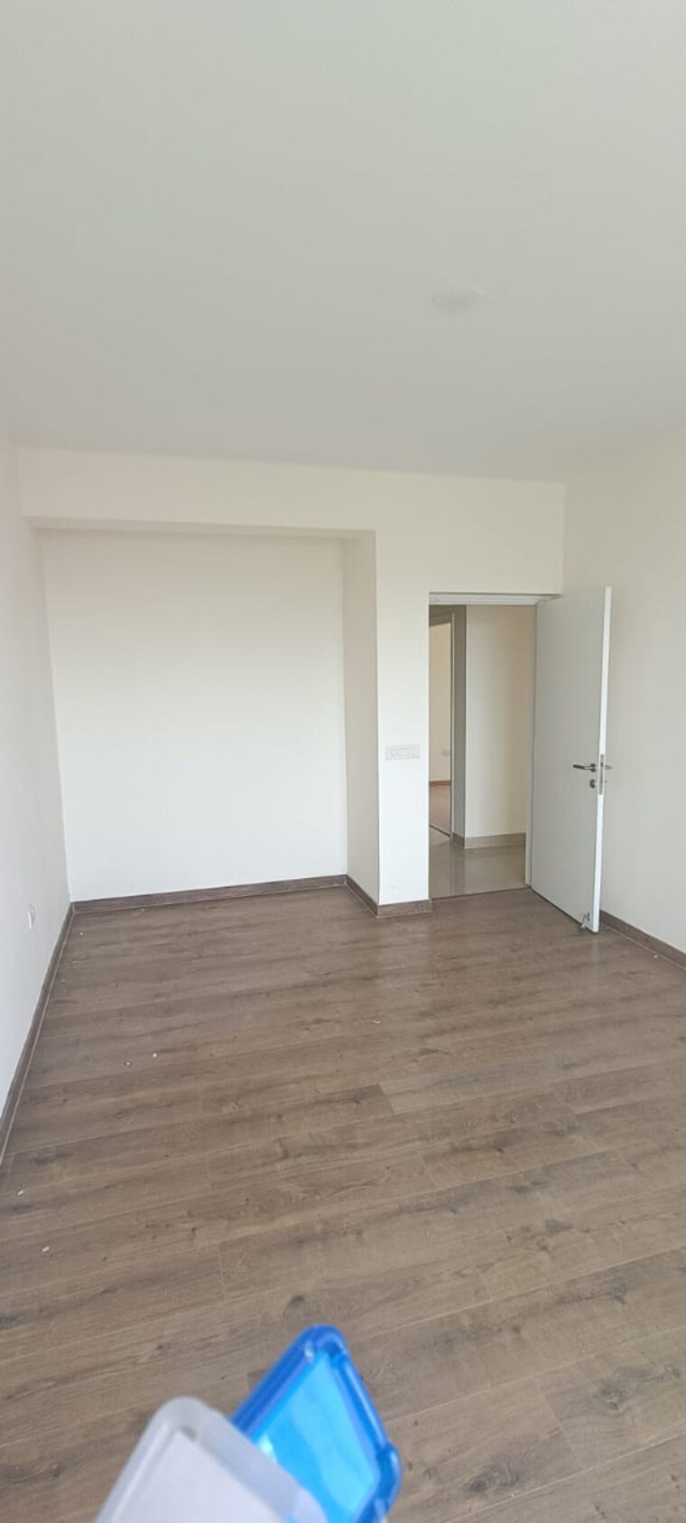 Room, emaar-imperial-gardens 3 Bedroom 2000 Sq.Ft. Apartment In Sector 102 Gurgaon 8914426