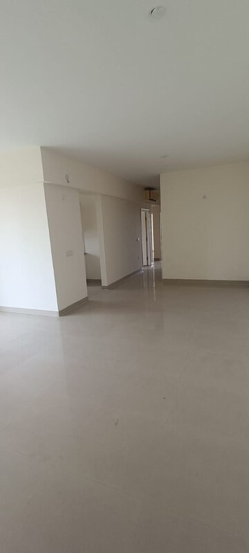 Room in 3 BHK Apartment at Emaar Imperial Gardens, Sector 102 – for Sale