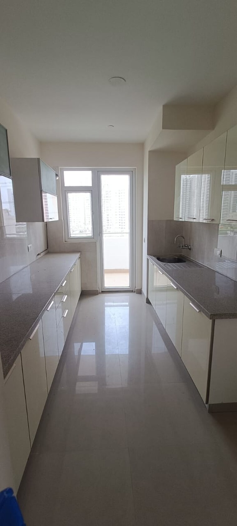 Kitchen, emaar-imperial-gardens 3 Bedroom 2000 Sq.Ft. Apartment In Sector 102 Gurgaon 8914426