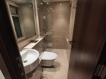Bathroom in 1 BHK Apartment at Hiranandani Highland, Powai – for Rent